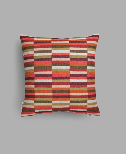 Hovedbilde Røros Tweed - IDA Red shades cushion