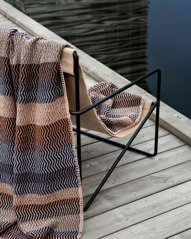 Røros Tweed Fri Pledd, By The Fire